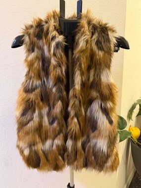 Ci Sono Brown and Cream Faux Fur-Trim Vest